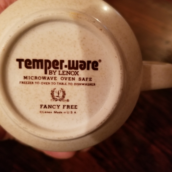 Lenox Temperware Fancy Free cup and saucer - Picture 2 of 2